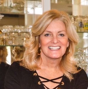 Meet your Posher, Debra